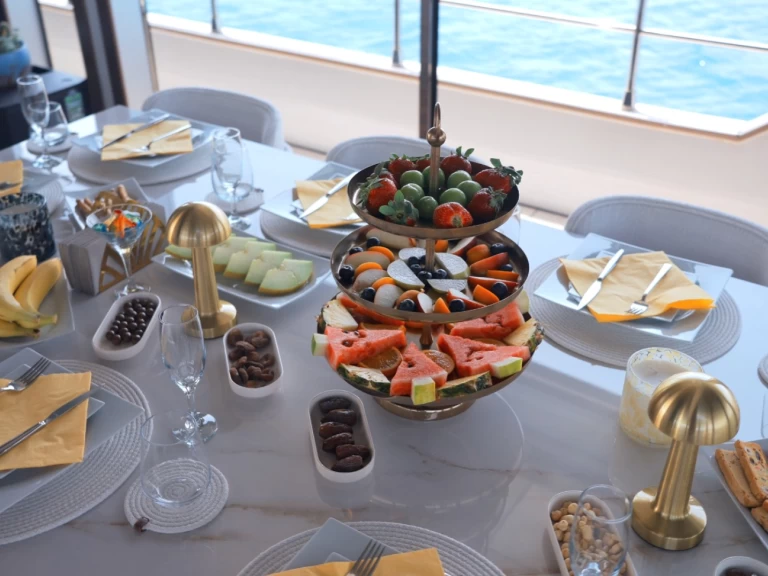 Wynajmij  Luxury Catamaran w Torba