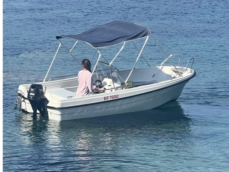 Motorówka do wynajmu w Galéria w najlepszej cenie