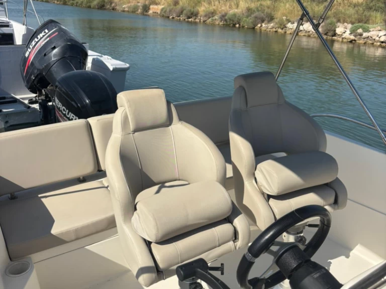 Wynajmij Quicksilver Activ 605 Open w Carnon-Plage