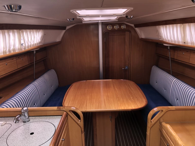 Wynajem łodzi Port d'Andratx tanio Bavaria 32 Cruiser