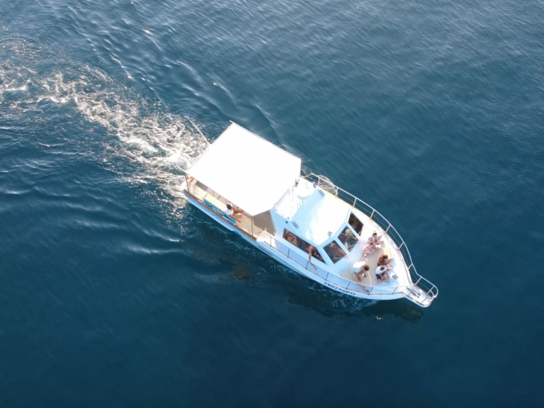 Motorówka do wynajmu w Funtana-Fontane w najlepszej cenie