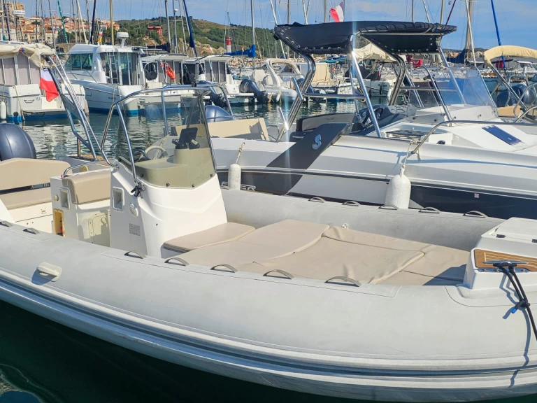 Wynajem łodzi Capelli Tempest 700 w Banyuls-sur-Mer na SamBoat 