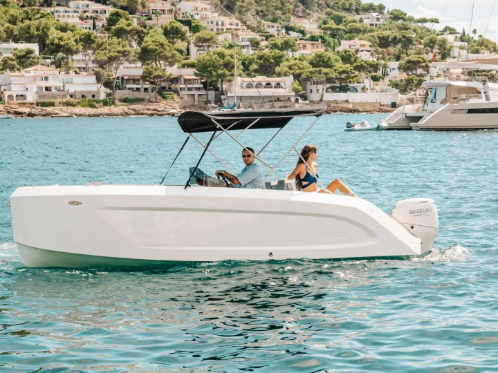 Wynajem Motorówka w Port d'Alcudia - Valory 570 PREMIUM