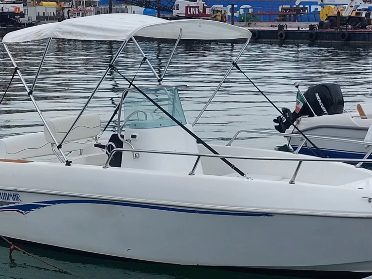 Wynajmij BLU LINE Schizzo 520 w La Spezia