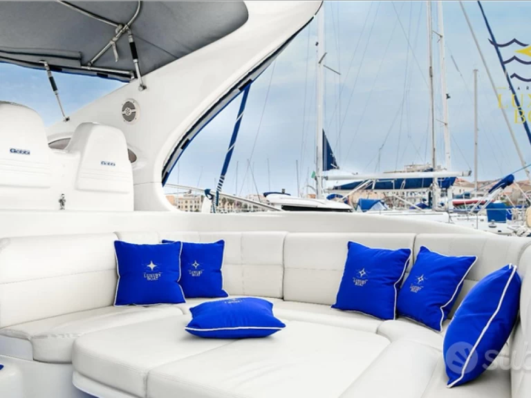 Motorówka do wynajmu w Puntone w najlepszej cenie