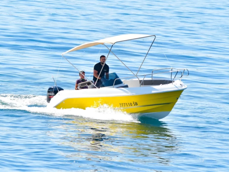 Wynajem Motorówka Marinello z patentem 