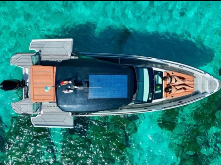 Wynajem Motorówka w Palamos - Saxdor Saxdor 320 GTO