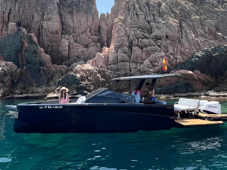 Wynajem Motorówka w Palamos - VIRTUE YACHTS VIRTUE V10