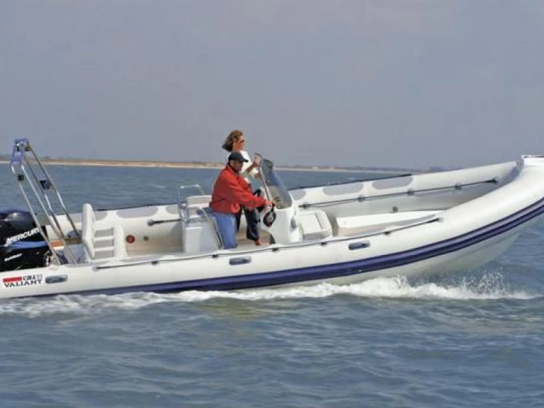 Wynajem łodzi Valiant Valiant 750 Cruiser w Arzon na SamBoat 