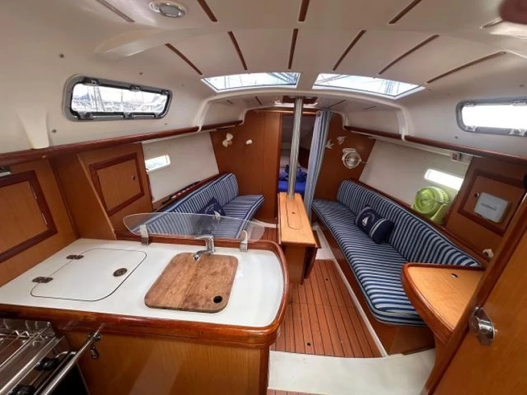 Żaglowiec do wynajmu w Mai Khao w najlepszej cenie