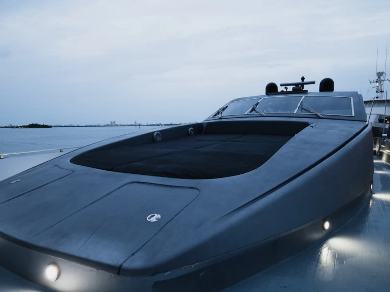 Wynajem łodzi North Miami Beach tanio 27 meters