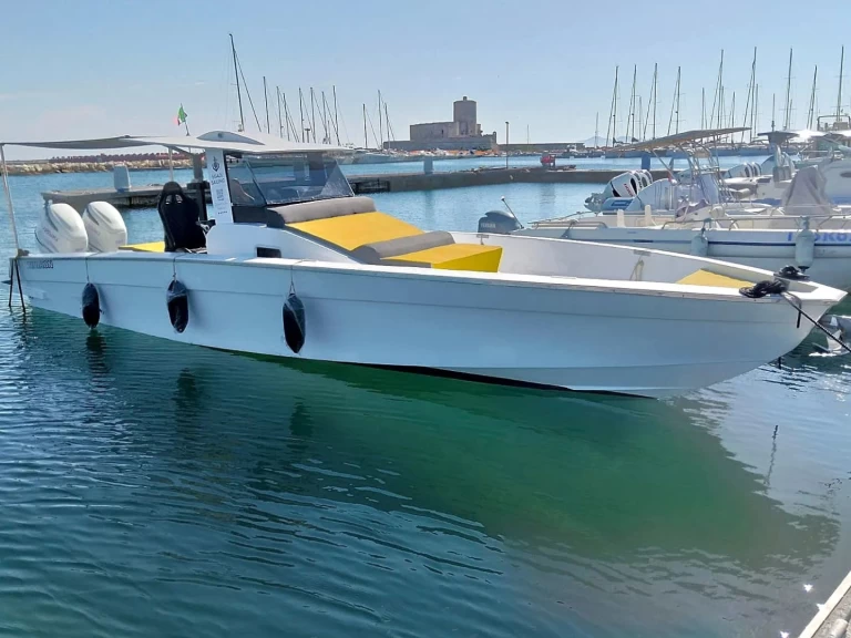 Wynajmij Motorówka z lub bez skippera  w Trapani