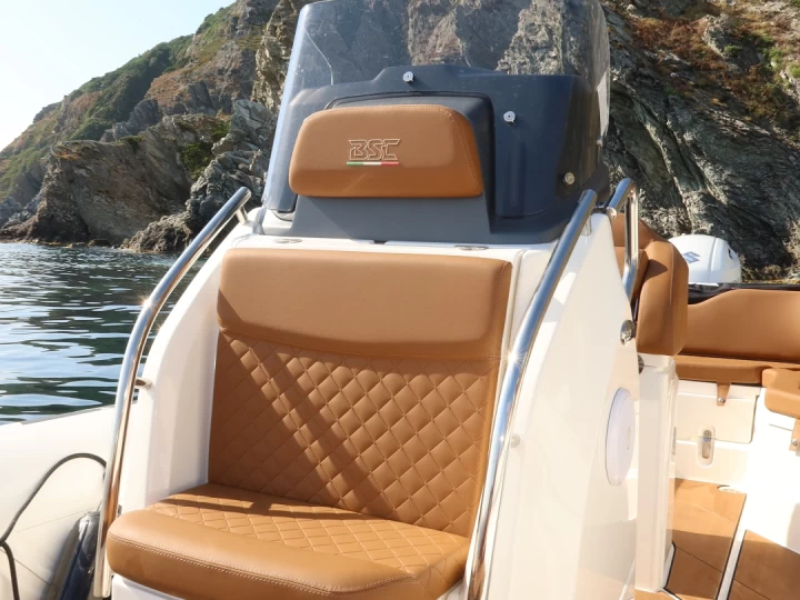 Wynajem łodzi Bsc Bsc 67 élégance w Hyeres na SamBoat 