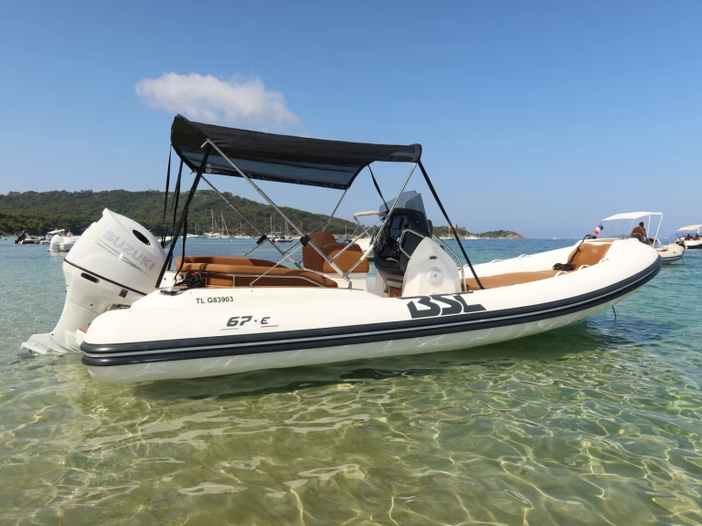 Wynajem Łódż półsztywna Bsc z patentem 