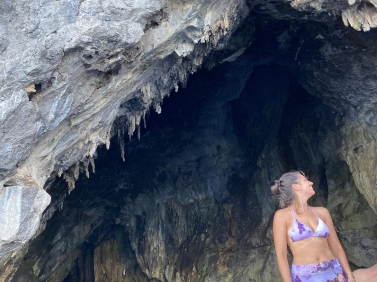 Wynajem Motorówka Apreamare z patentem 