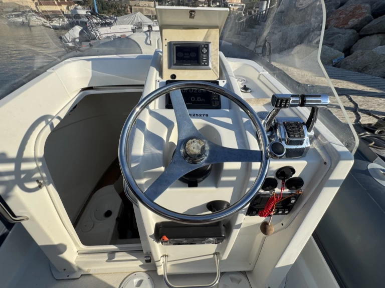 Wynajem łodzi Sea-Hawk 9 w La Madrague na SamBoat 