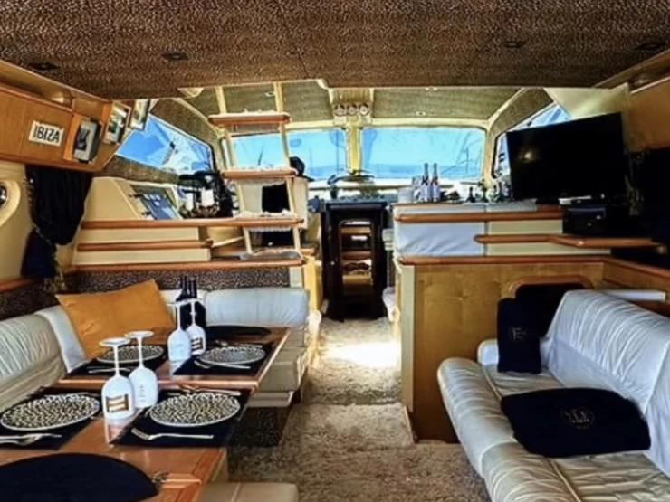 Wynajem w Port Esportiu Marina d'Eivissa- Ferretti Ferretti 630 Fly na SamBoat