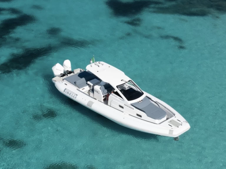 Wynajem w Porto Cervo- Pirelli Pirelli 35 na SamBoat
