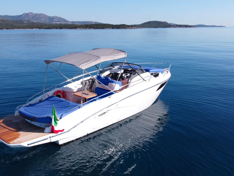 Wynajem Motorówka w Porto Cervo - Cranchi Endurance 30