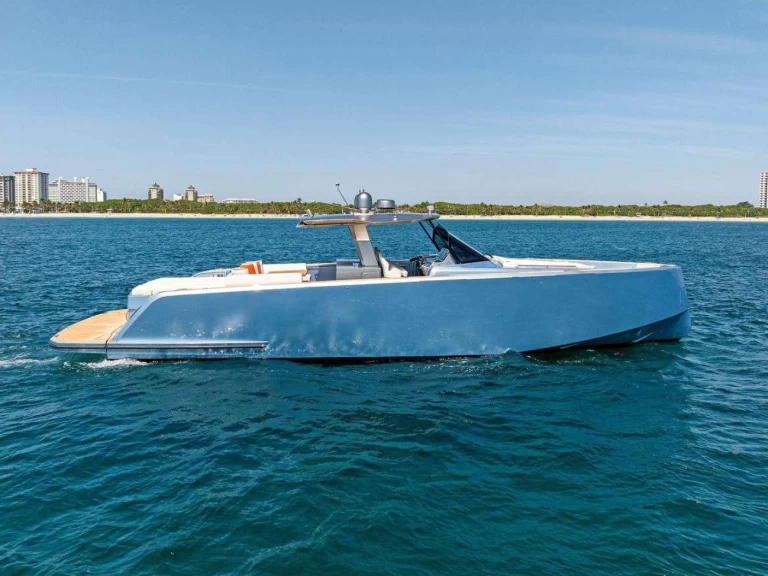 Wynajmij Motorówka z lub bez skippera Pardo Yachts w Cannes