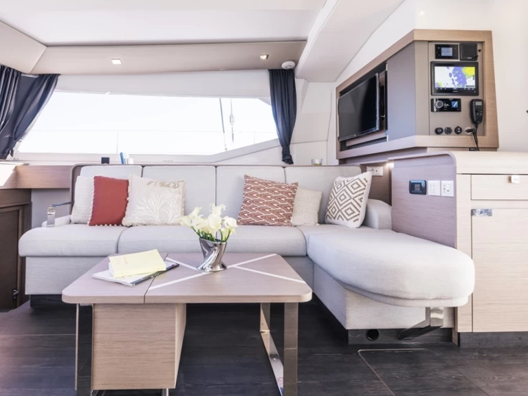 Wynajem łodzi Fountaine Pajot Aura 51 w La Forêt-Fouesnant na SamBoat 