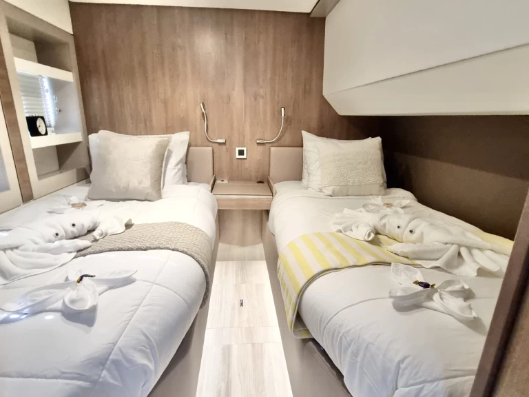 Katamaran do wynajmu w Parham Town w najlepszej cenie