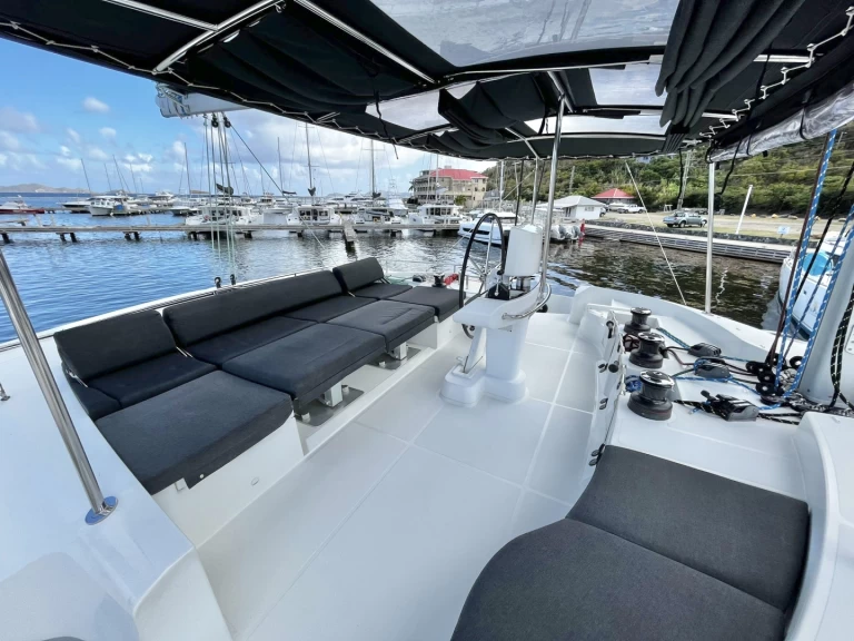 Wynajem łodzi Lagoon Lagoon 52 w Parham Town na SamBoat 