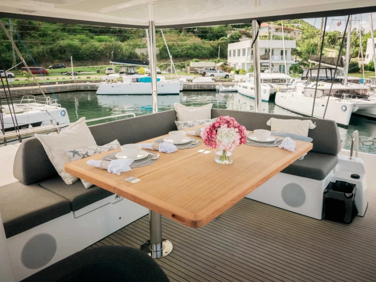 Katamaran do wynajmu w Parham Town w najlepszej cenie