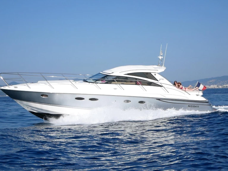 Wynajem łodzi Juan-les-Pins tanio Princess V48S