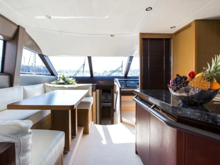 Wynajem łodzi Princess Princess 64 Fly w Beaulieu-sur-Mer na SamBoat 