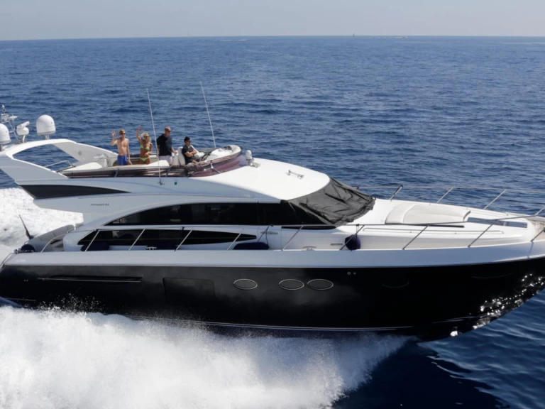 Wynajmij Luksusowy jacht z lub bez skippera Princess w Beaulieu-sur-Mer