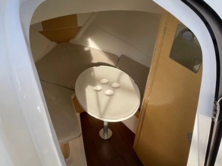 Wynajem w Antibes- Bénéteau Flyer 750 Sun Deck Rubis na SamBoat