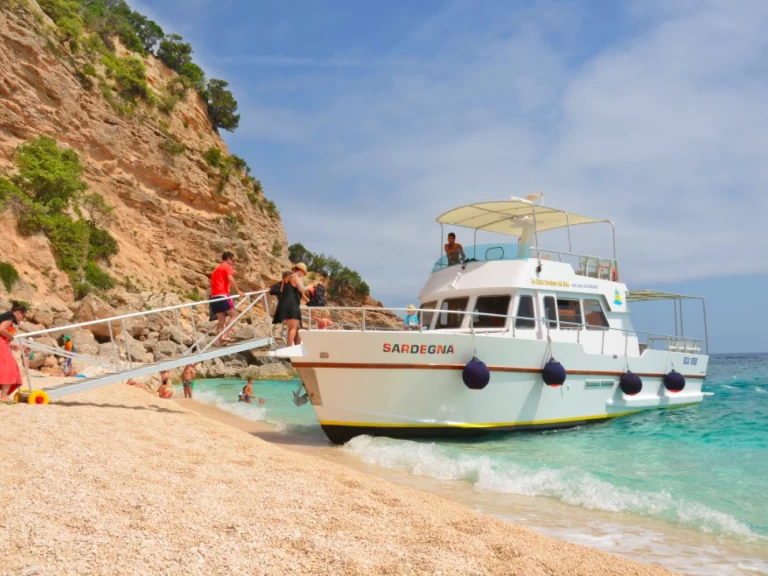 Wynajem w Porto di Alghero- GM italy Ares na SamBoat