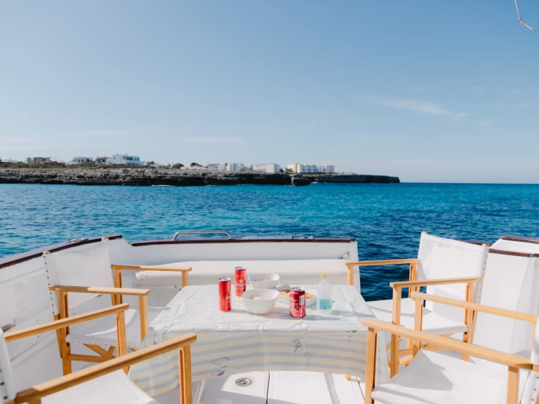 Wynajmij Motorówka z lub bez skippera ASTINOR w Port de Ciudadella