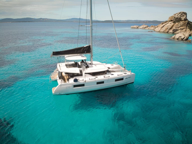 Wynajem łodzi Lagoon Lagoon 46 w Porto Pollo na SamBoat 