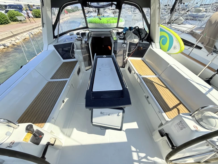 Wynajem łodzi Sukosan tanio Oceanis 41