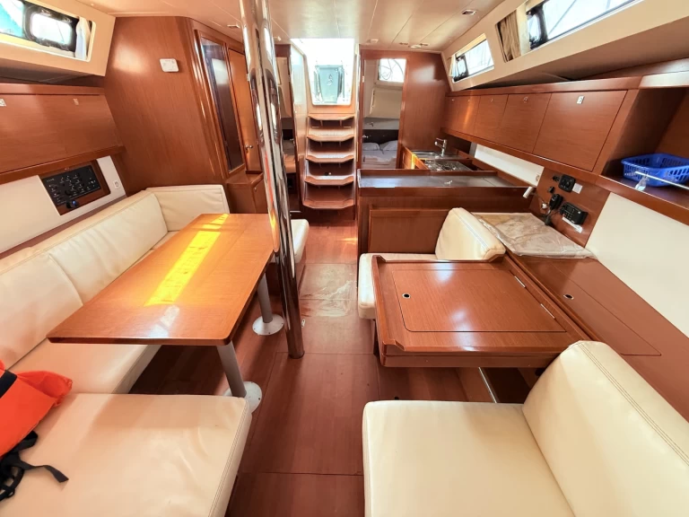 Wynajem Żaglowiec w Sukosan - Bénéteau Oceanis 41