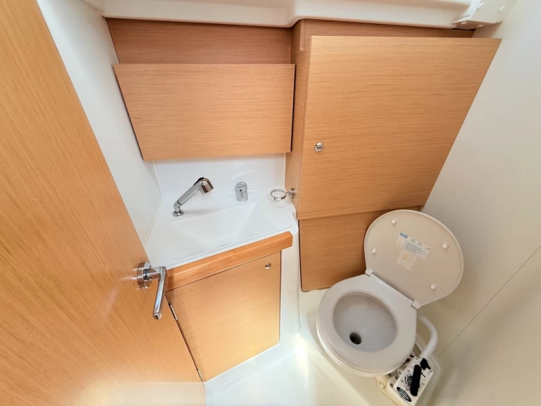 Żaglowiec do wynajmu w Sukosan w najlepszej cenie