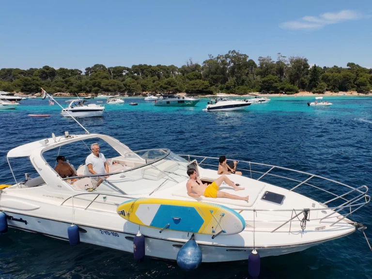 Wynajem Motorówka w Cannes - Windy Grand Mistral 37