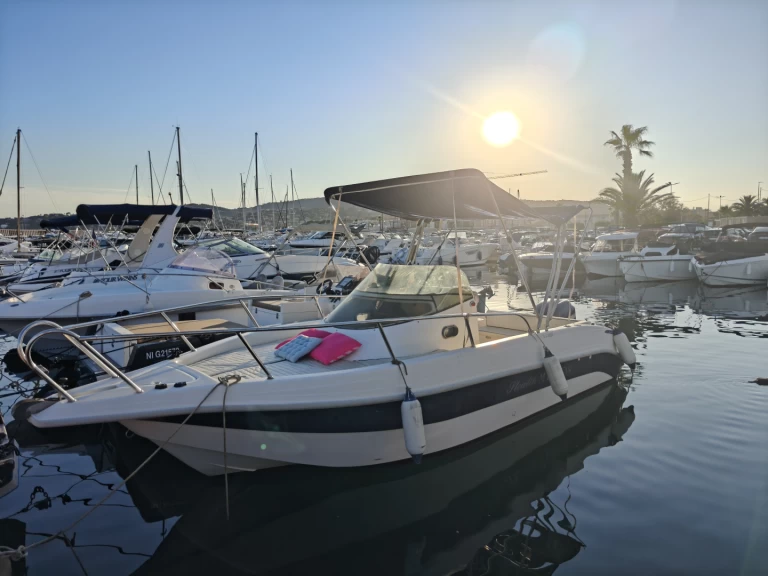 Wynajem w Sainte-Maxime- Tecnomariner Stealth Mithos  na SamBoat