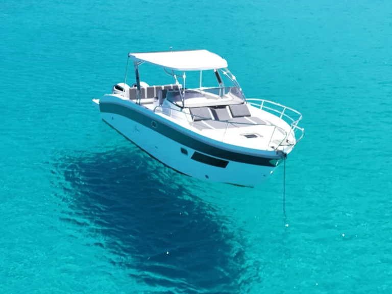 Motorówka do wynajmu w Porto Rotondo w najlepszej cenie