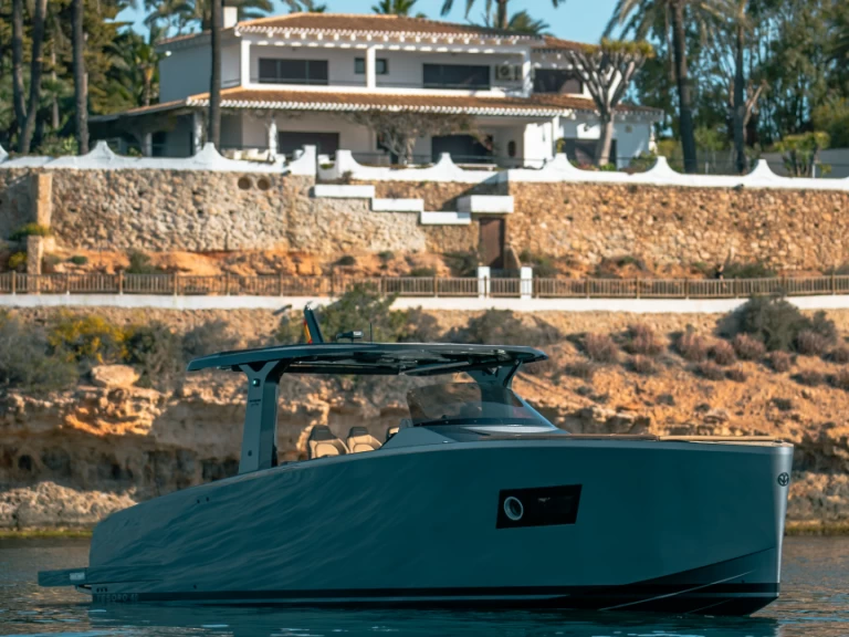 Wynajem łodzi Tesoro T40 w Port des Marines de Cogolin na SamBoat 