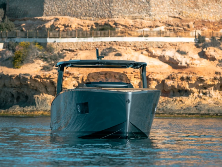 Wynajmij Motorówka z lub bez skippera Tesoro w Port des Marines de Cogolin