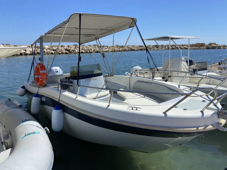 Motorówka do wynajmu w Marzamemi w najlepszej cenie