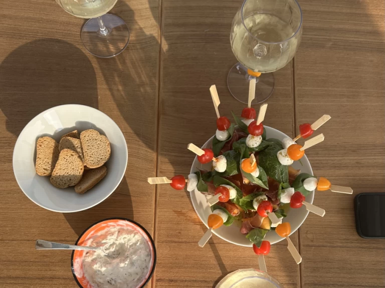 Wynajmij Saxdor Saxdor 400 GTO w Saint-Florent