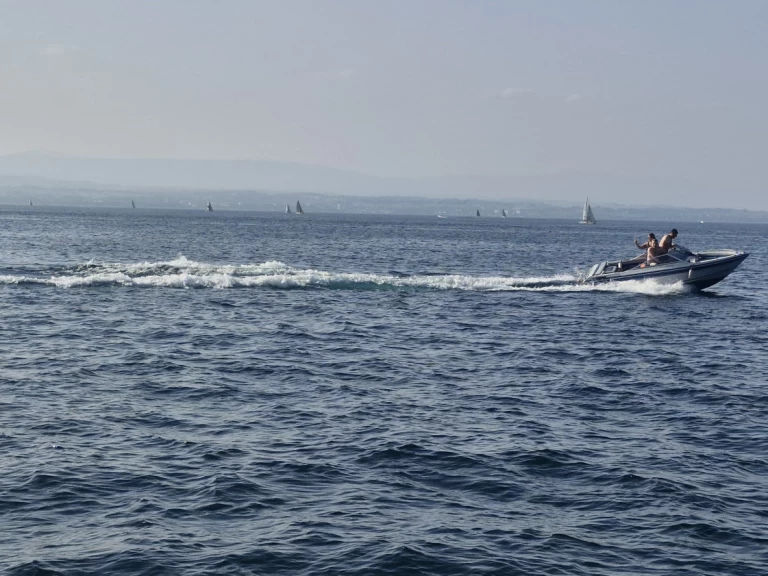 Wynajem łodzi Cadorette Elite 166 w Évian-les-Bains na SamBoat 