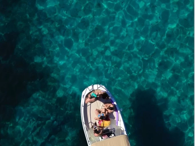 Wynajem Motorówka Idea Marine z patentem 