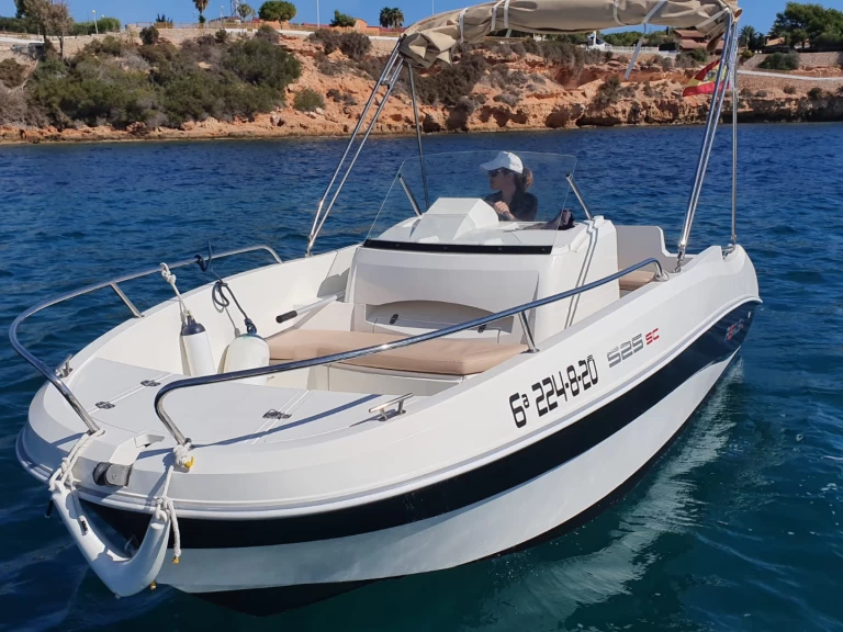 Wynajem Motorówka w Torrevieja - Remus Remus 550 open