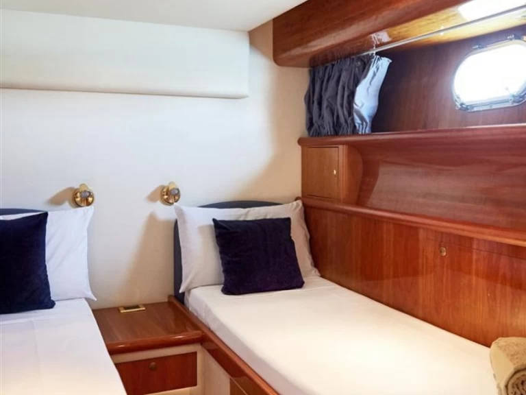 Wynajmij Alfamarine 58 w Chania