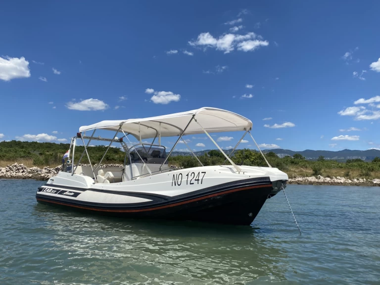 Wynajem łodzi Selce tanio ZAR 57 Welldeck